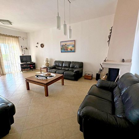 Sea House Lahania Exterior photo