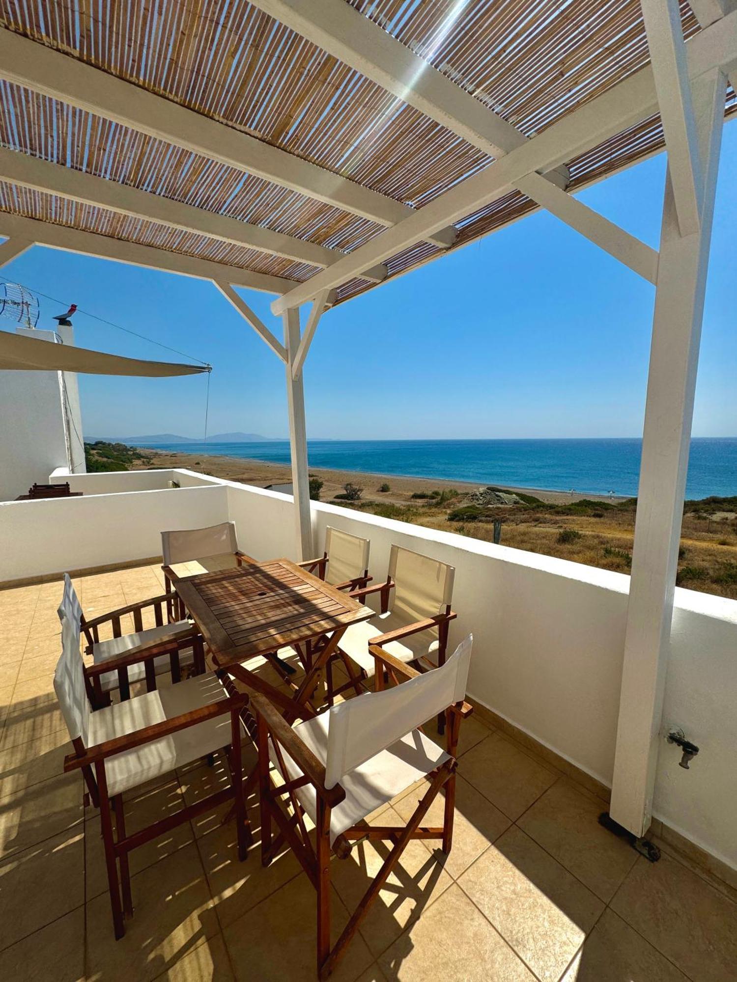 Sea House Lahania Exterior photo