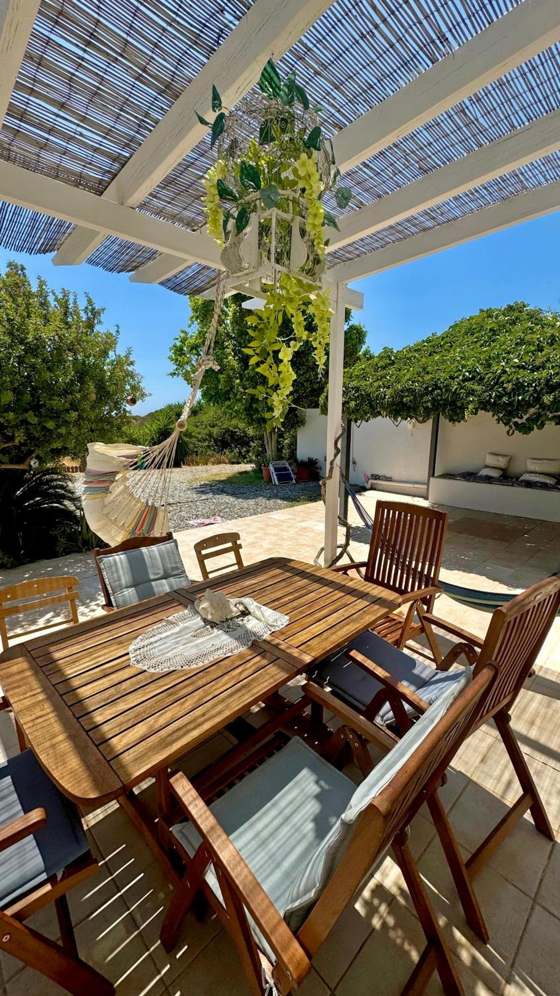 Sea House Lahania Exterior photo